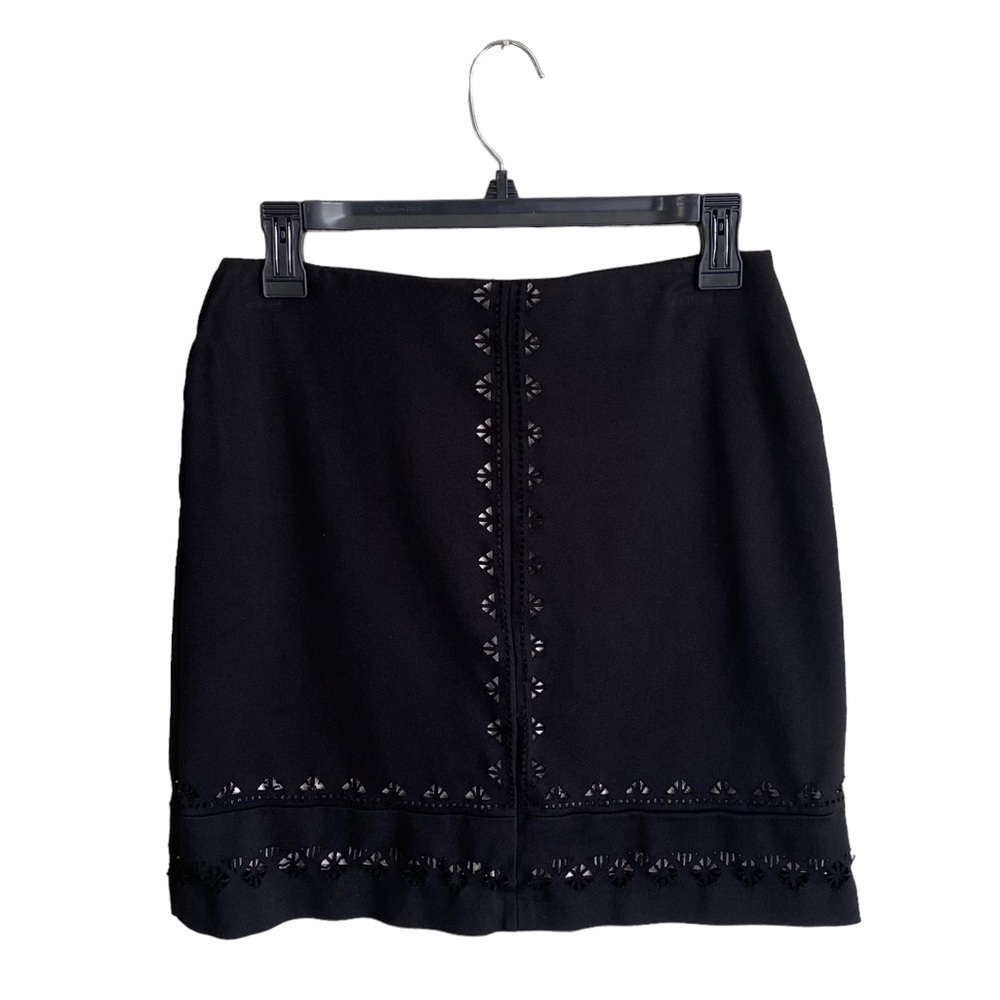 Amanda + Chelsea Black Skirt with Geometric Detail Size SP
